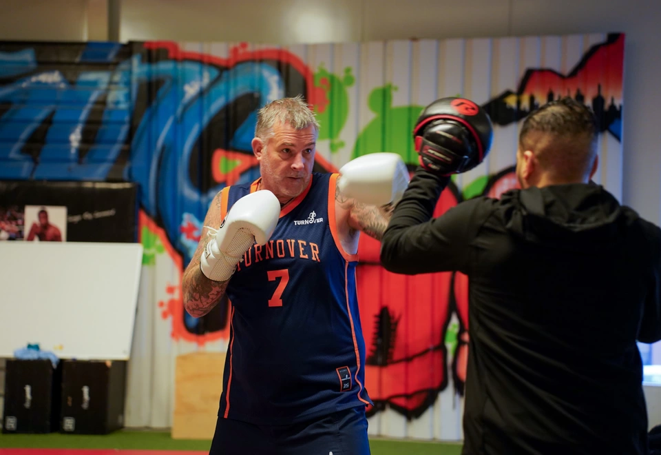 Boksen bouwt net zo goed op onderling vertrouwen